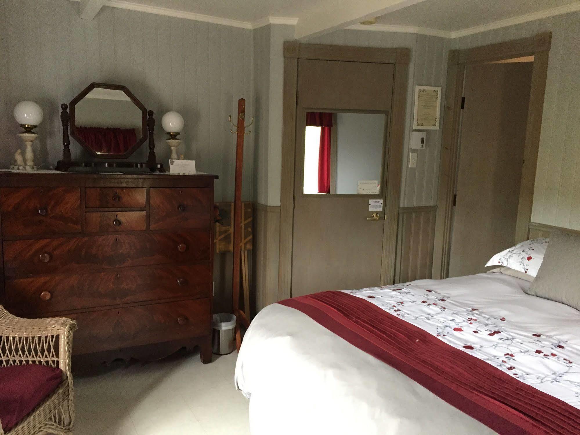 Auberge Petite Plaisance La Malbaie Εξωτερικό φωτογραφία